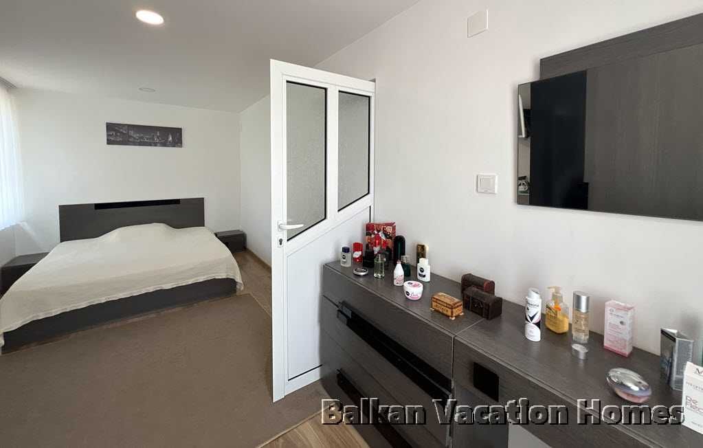 Продава се Къща в Каспичан - 255 кв.м за 726 €/кв.м - Снимка #14