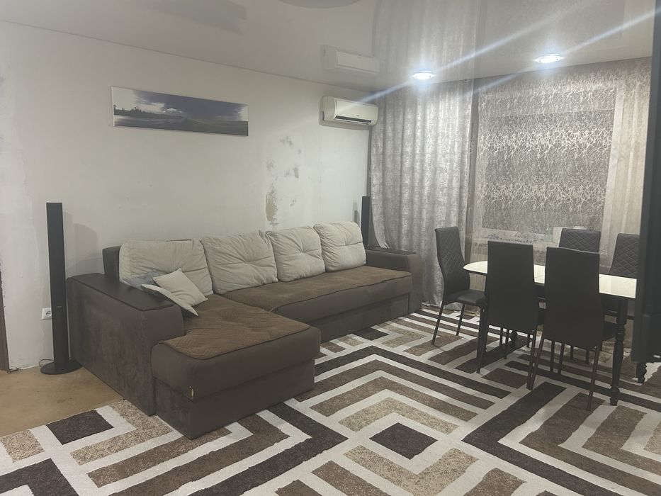 Продам 4-х комнатную квартиру