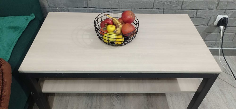 Журнальный столик в стиле ЛОФТ
Стильный и надёжный двухуровневый