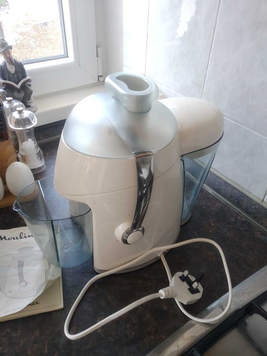 Продавам  сокоизтисквачки