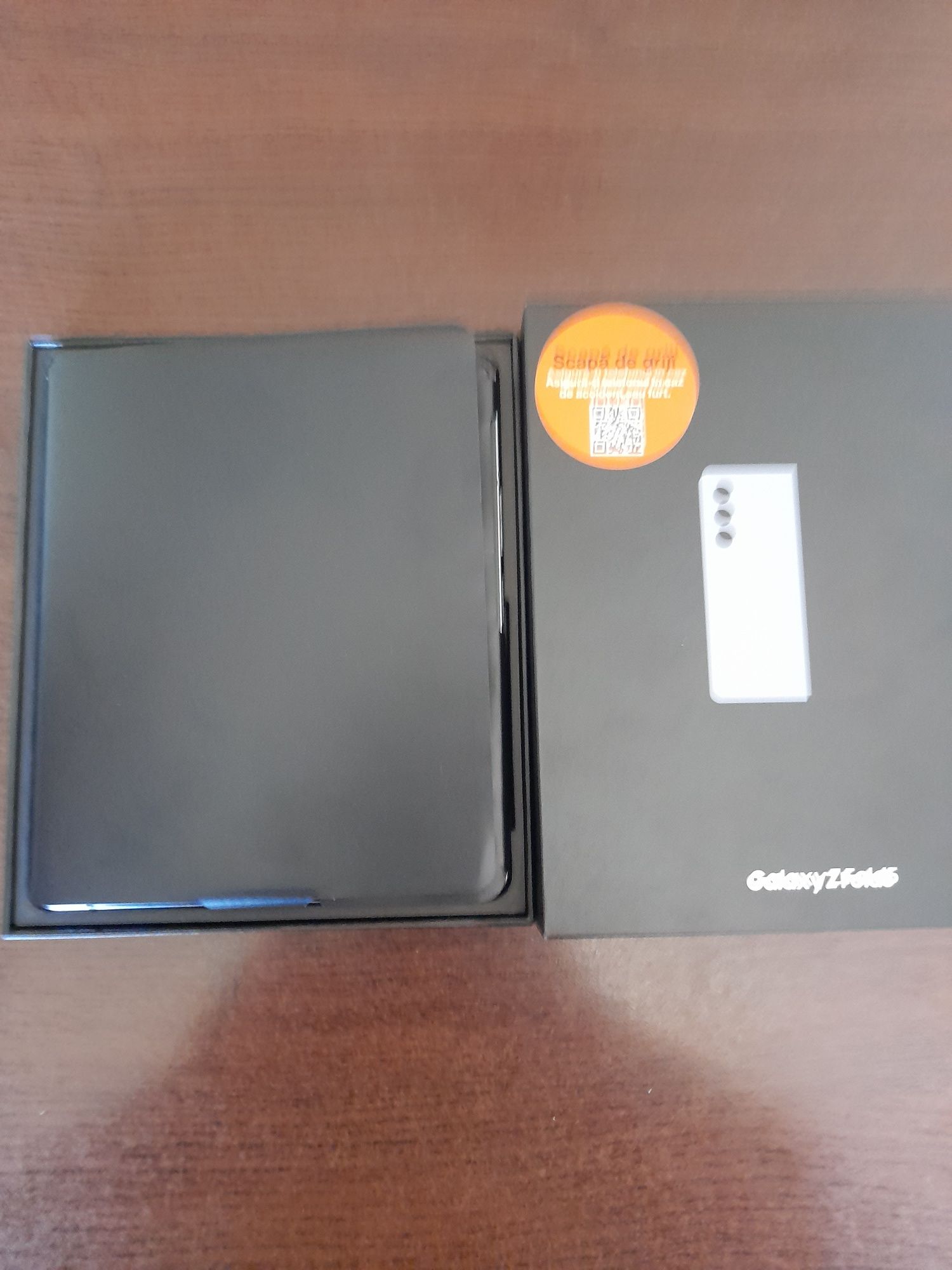 Vand / Schimb Samsung Z Fold 5  Icy  Blue 512 Gb 12 Gb  ca nou