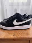 Adidasi Nike Court Vision Low