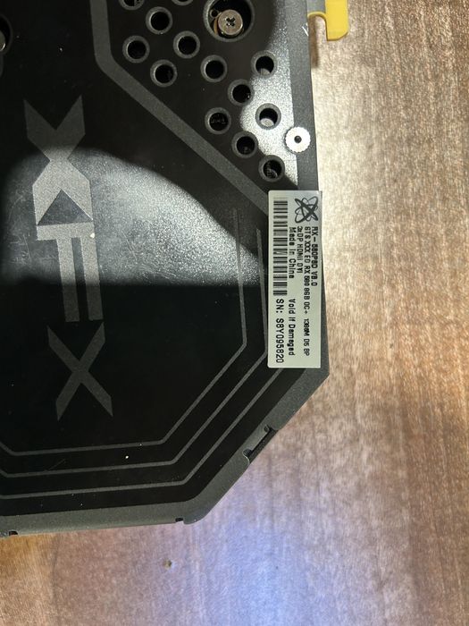 Plava cideo XFX radeon rx 580 8gb