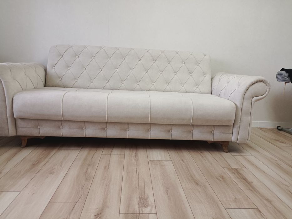 Диван  для гостиной