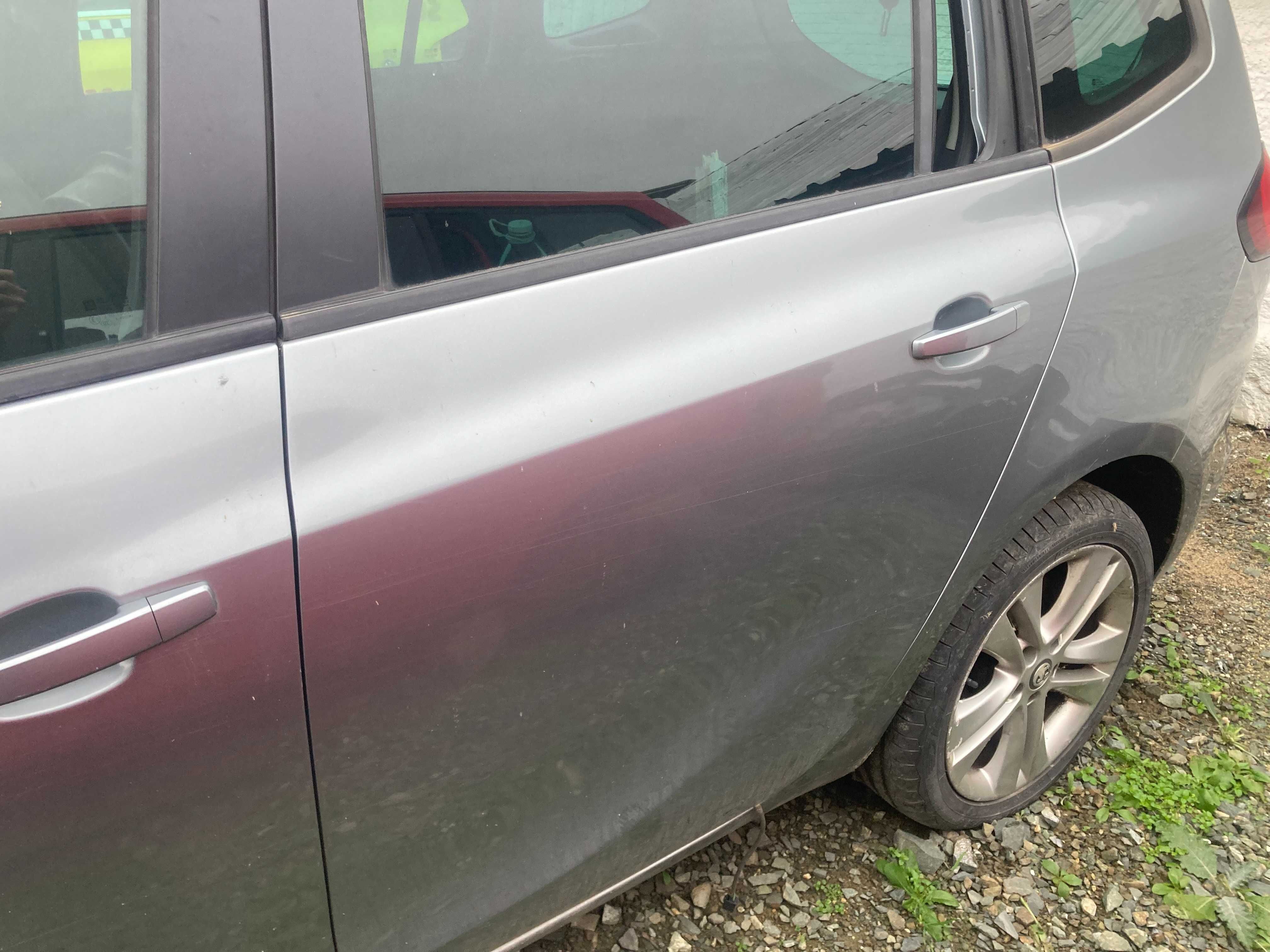 Врата врати опел зафира ц турер тоурер opel zafira c tourer