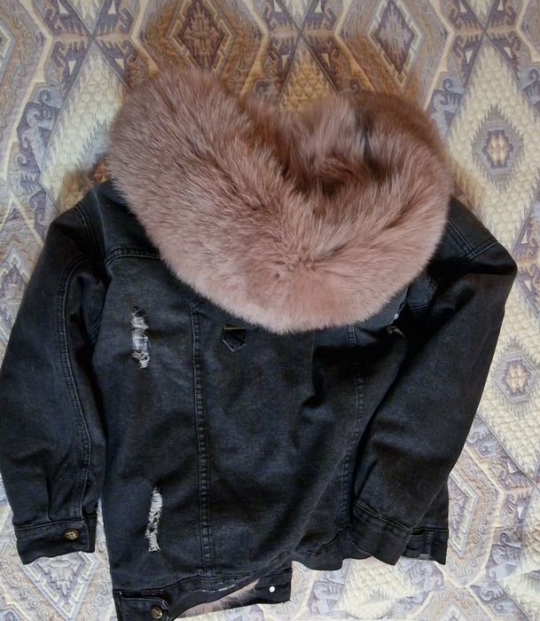 Дамско зимно яке с естествен пух