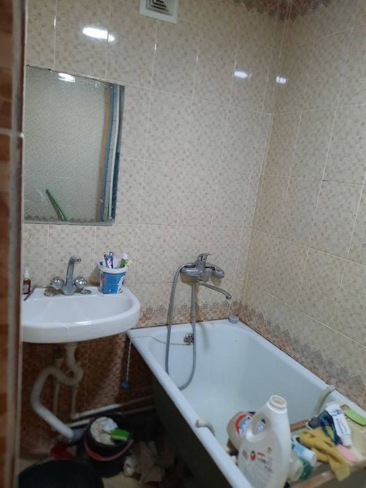 Продам ! 1/3/4 Балкон 1/6 ор Аллея Гагарина 1кв Чиланзара