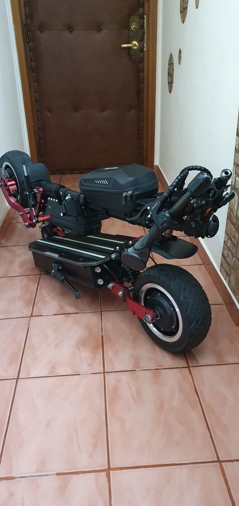 Trotineta electrica custom