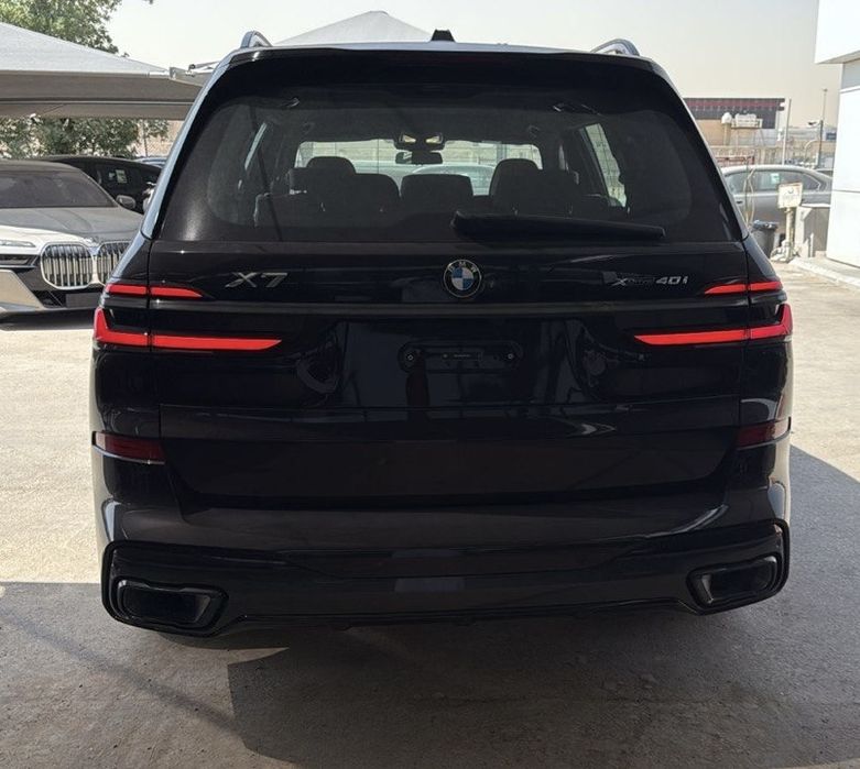 BMW X7 xDrive 40i 2025 individual В Наличии