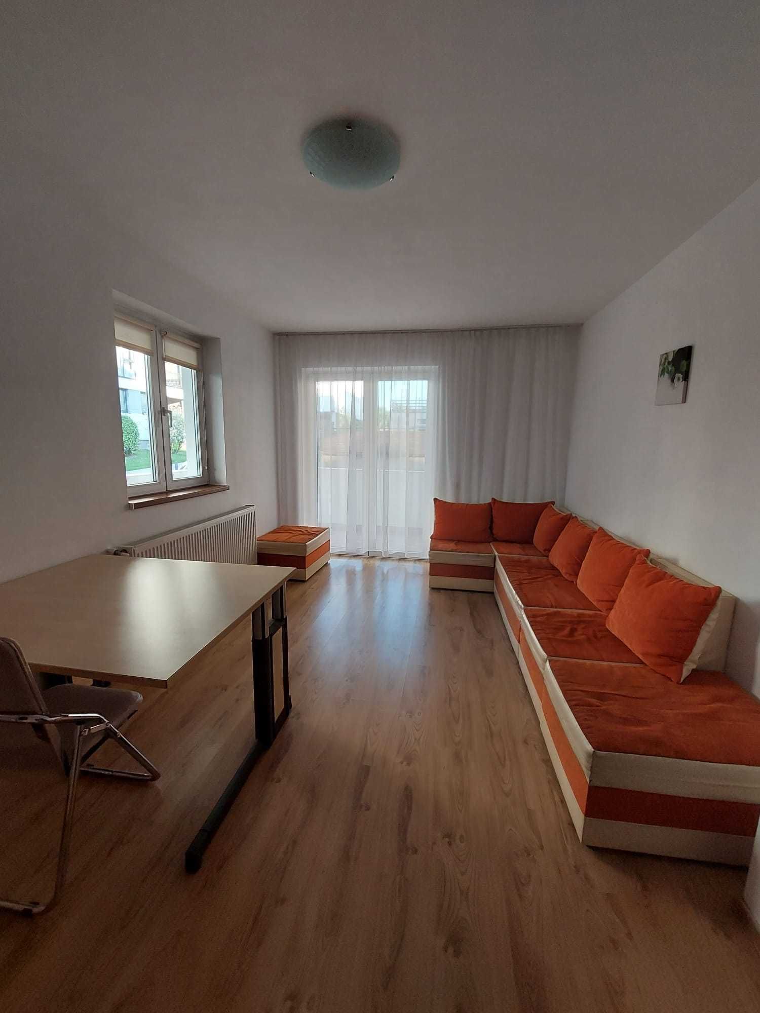 Proprietar inchiriez apartament 2 camere in Buna Ziua/Mircea Zaciu