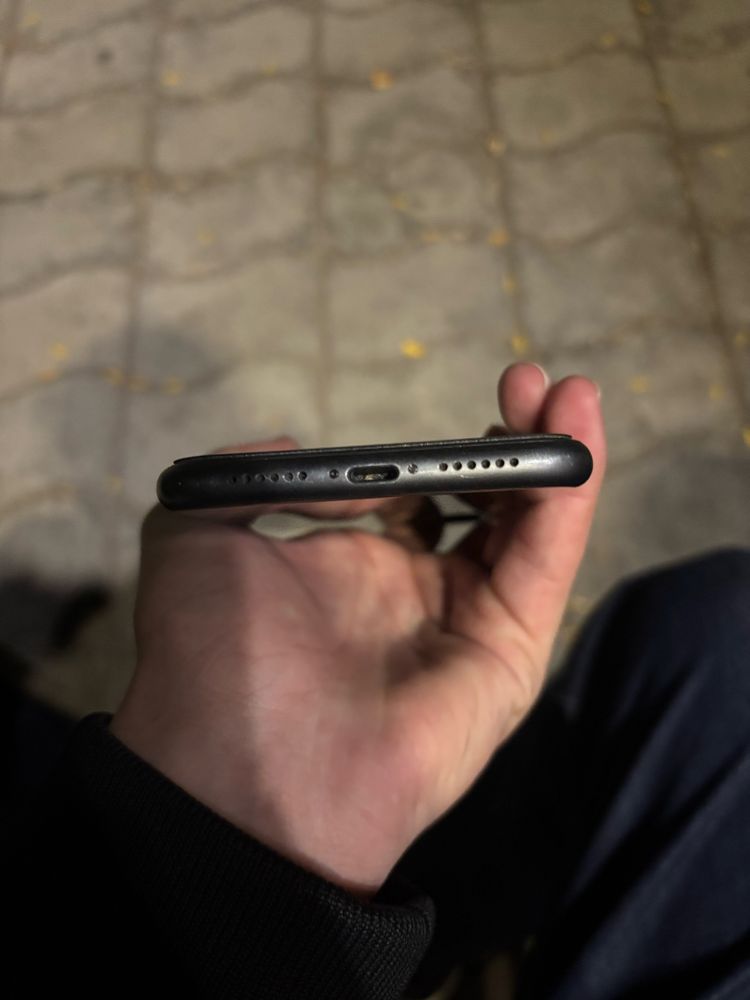 Iphone11в идеалее прям срочно