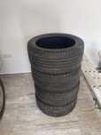 Vând 4 cauciucuri  Dunlop r19, doua dimensiuni 245/45/19 și 275/40/19