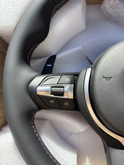 Руль на Bmw M3 F30 F20 F15 M6 F10 F12 F06 F11 / руль на бмв ф30 ф10