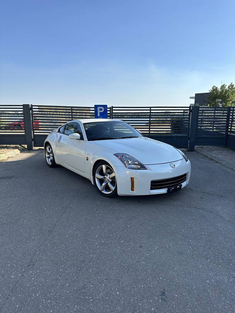 Nissan 350z HR 2008 51,500km Manual