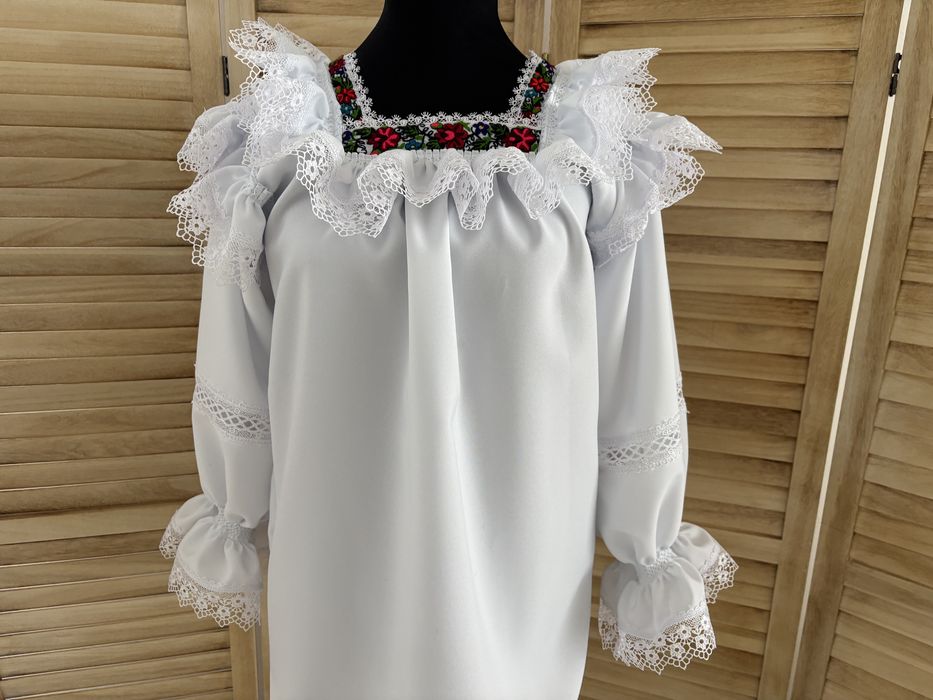 Camasa populara de Maramures pentru femei