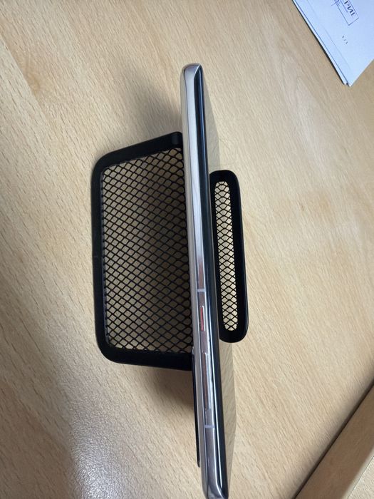 Продавам Huawei p40 prо