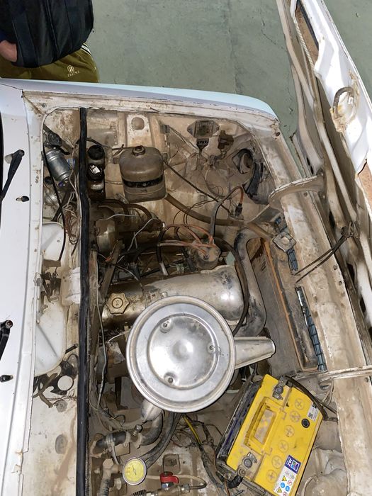 vaz 2106 sotiladi sroshni oladiganla tel qilsin