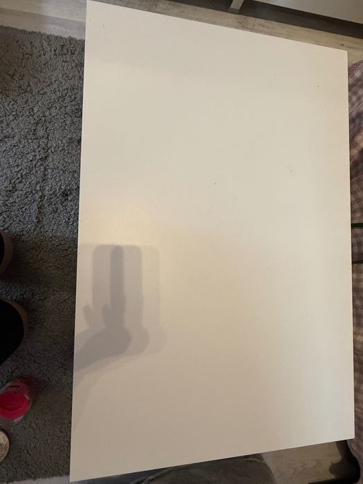 Măsuță alba de cafea