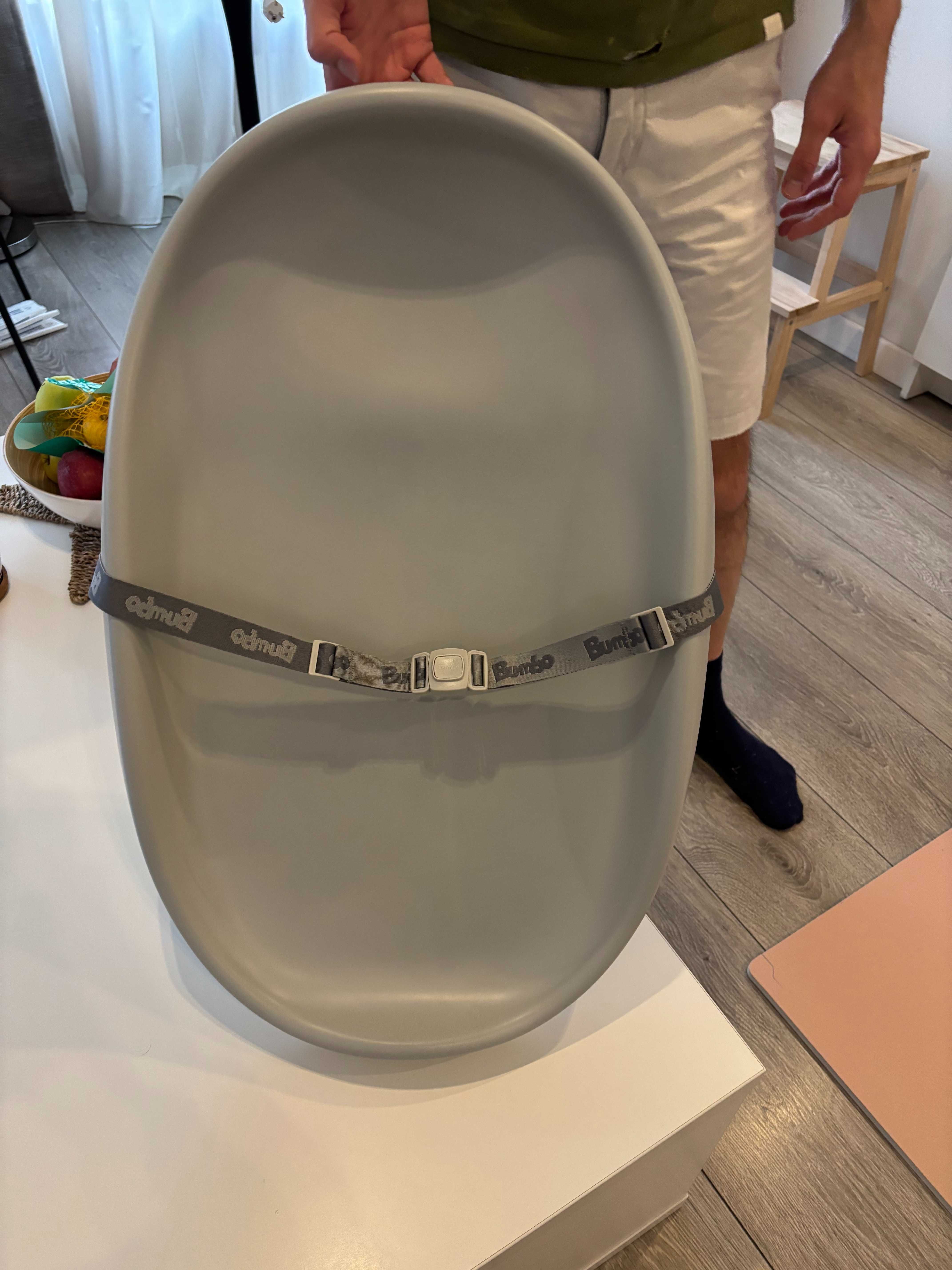 подложка за повиване Bumbo (cool grey)