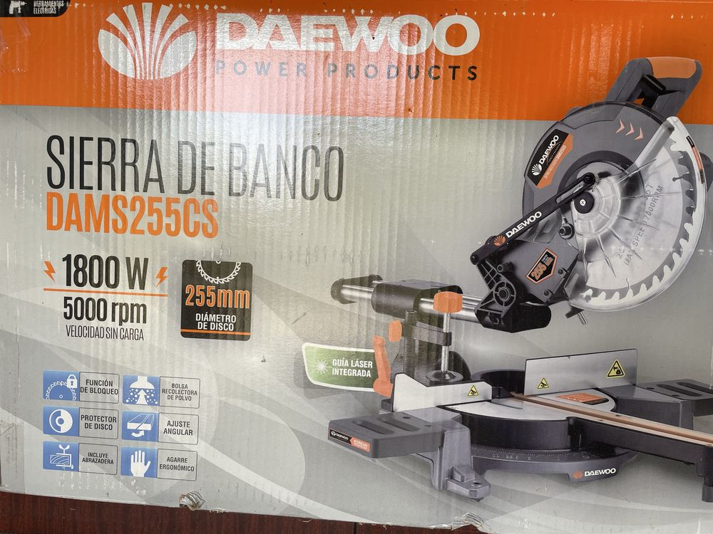 Потапящ циркуляр  daewoo 2024