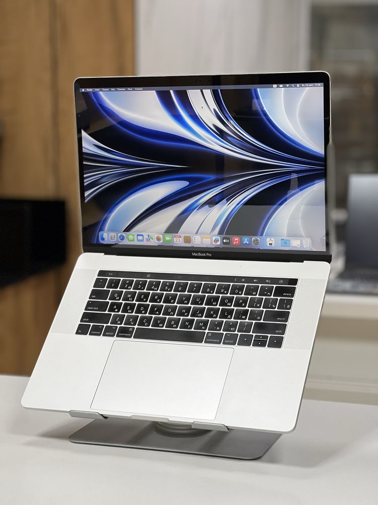 MacBook Pro Touchbar | Core i7 | ОЗУ 16Gb