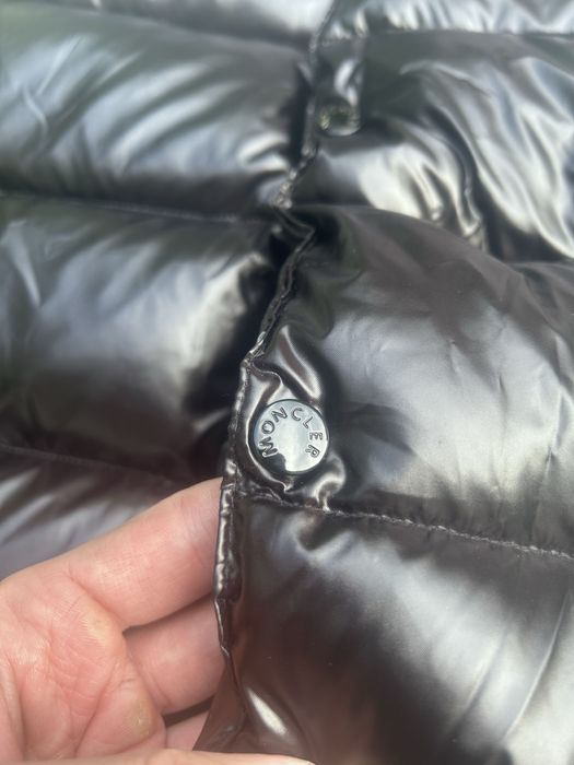 Vesta M.O.N.C.L.E.R calitate premium fulgi de gasca marimea 4(M-L)