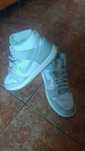 Vând Dunk-uri Nike High