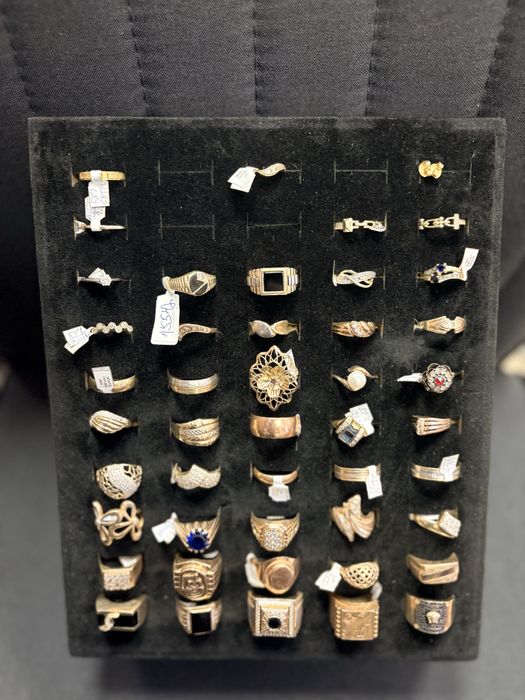 Златни накити 14 К. 150Лв. Гр