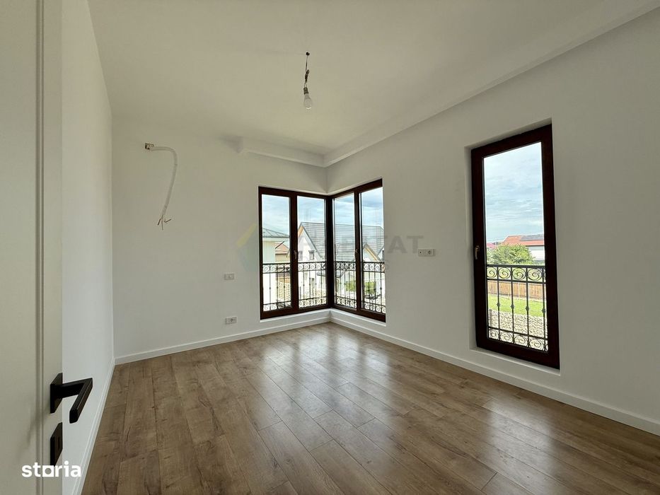 Vila Individuala 4 camere, curte 380 mp Lacul Pasarea