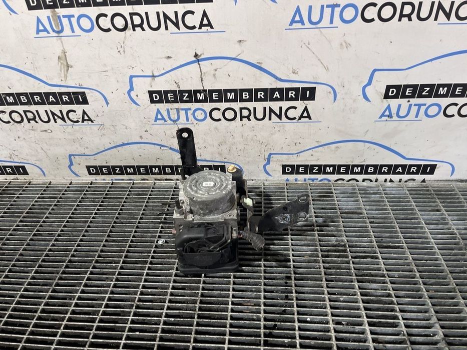 Pompa abs Mitsubishi Outlander III Facelift 2015 - 2018 (1056) Diesel 4670B231