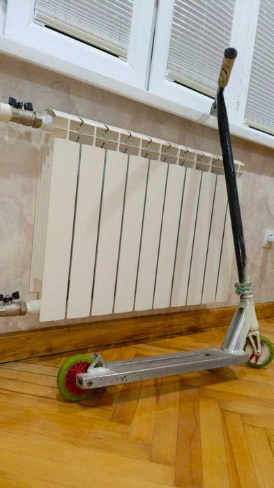 продам самокат для трюков