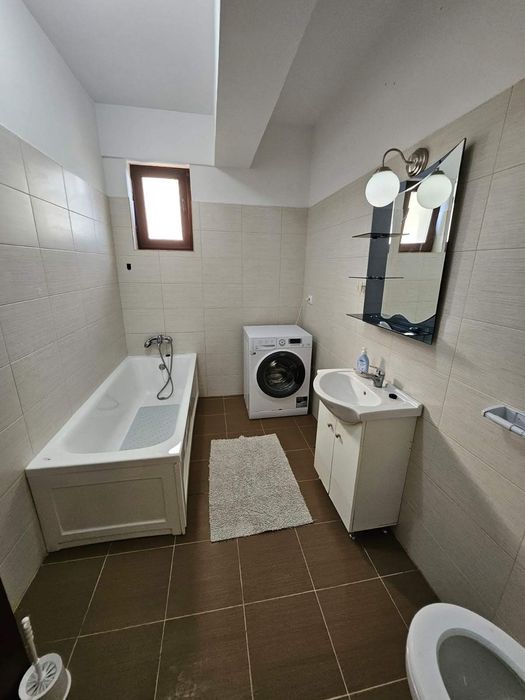 Vând apartament 2 camere,65 mp, zona Berceni - parc Tudor Arghezi