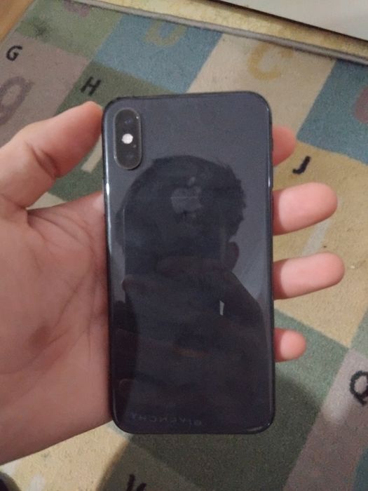 Vând iphine xr fără nicio problemă