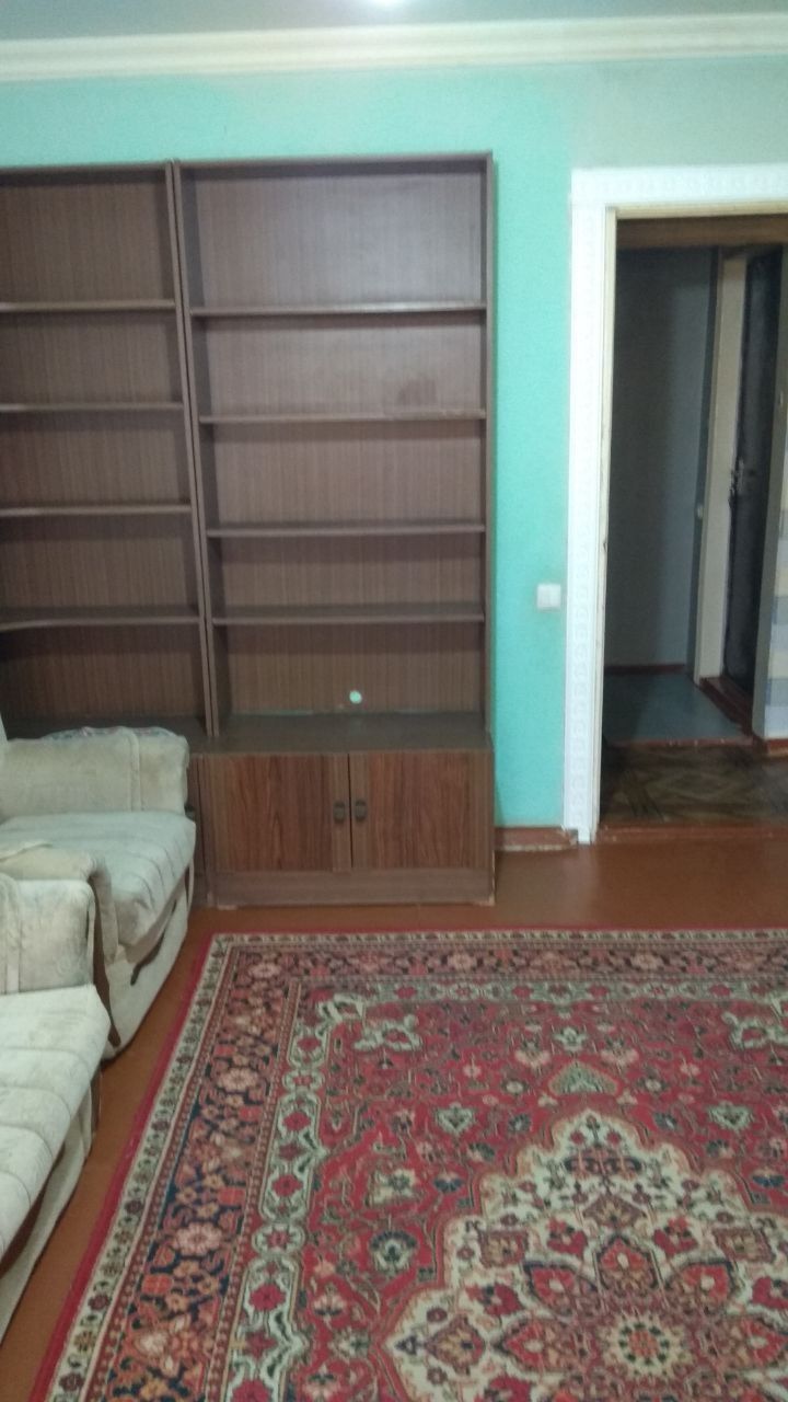 в Мархабо сдаётся своя 2_х комнатная квартира семейным,.