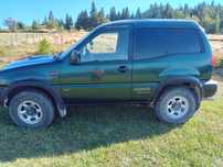 Vând Nissan Terrano 2