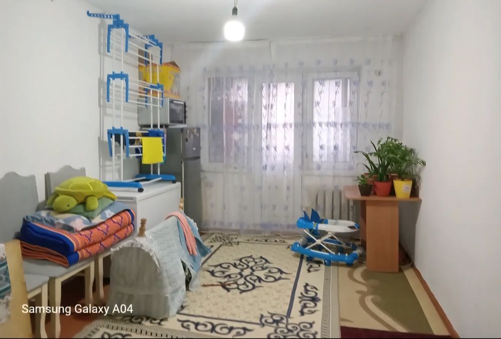 ПРОДАЁМ 2комнатная квартира 5этаж 101серия проспект ҚАБАНБАЙ БАТЫР ЖДВ