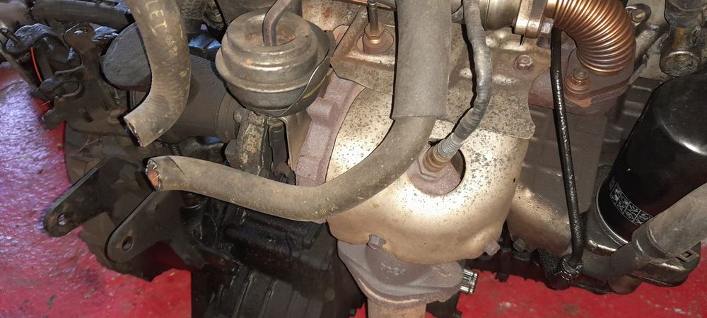 Anexe motor 1991 vrei Hyundai tucson.