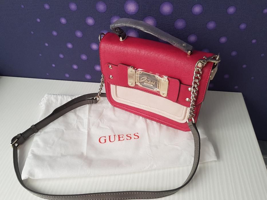 Guess оригинална нова чанта