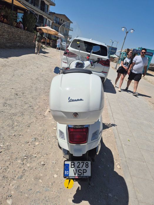 Vespa GTS 300 Super, inca in garantie