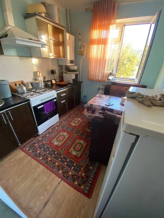 2-xonalik kvrartira 1-etaj Farovon Massiv