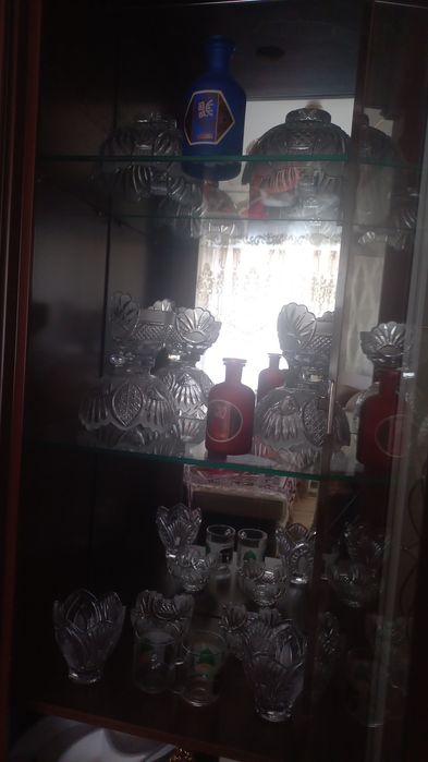 Хрустальные посуды продаю