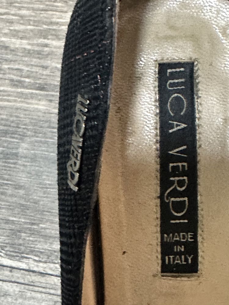 Туфли . Производство Италия