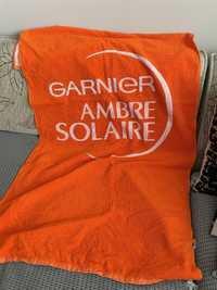 Нова плажна хавлия Garnier Ambre Solaire