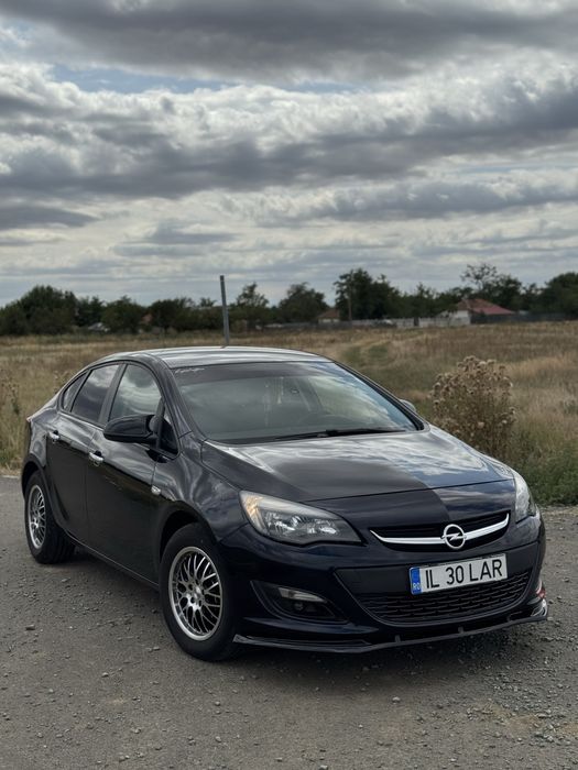 Opel Astra J motor 1.4 benzina Turbo