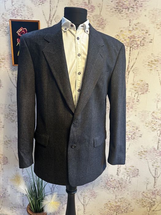 Sacou barbati din lana Hugo Boss marimea XL