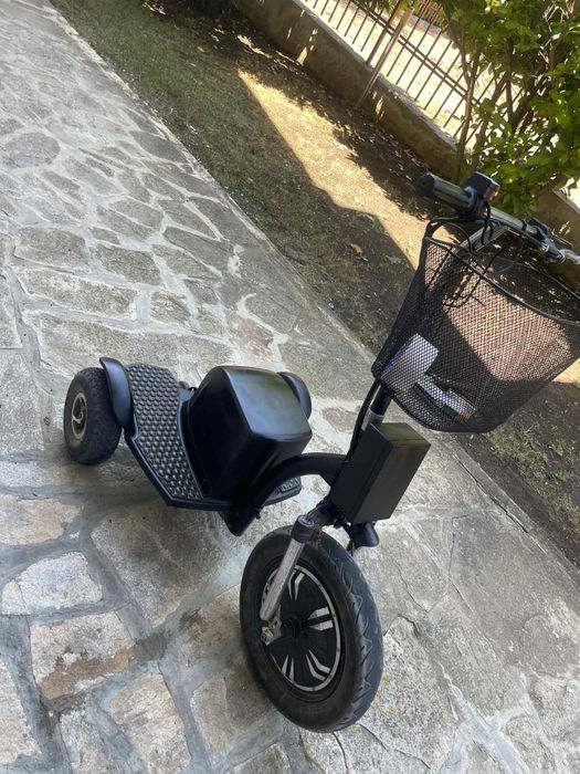 Електрическа триколка