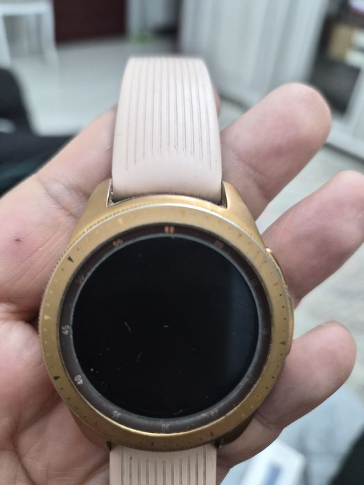 Часы Samsung Galaxy Watch