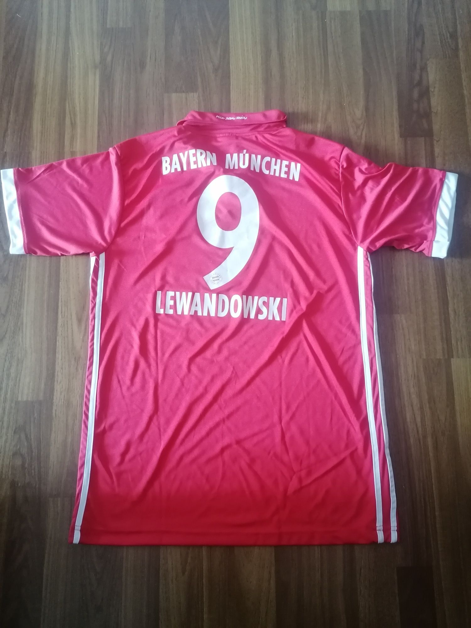 Tricou FC Bayern München nr 9 Lewandowski