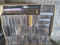 60 de casete audio cu muzica anii 1990-2000