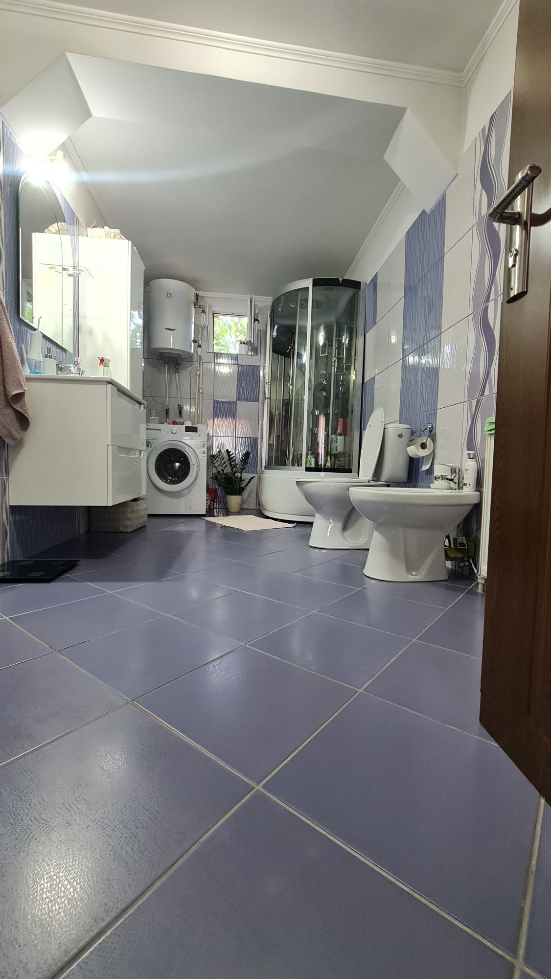Vând casa mobilată în Gagesti